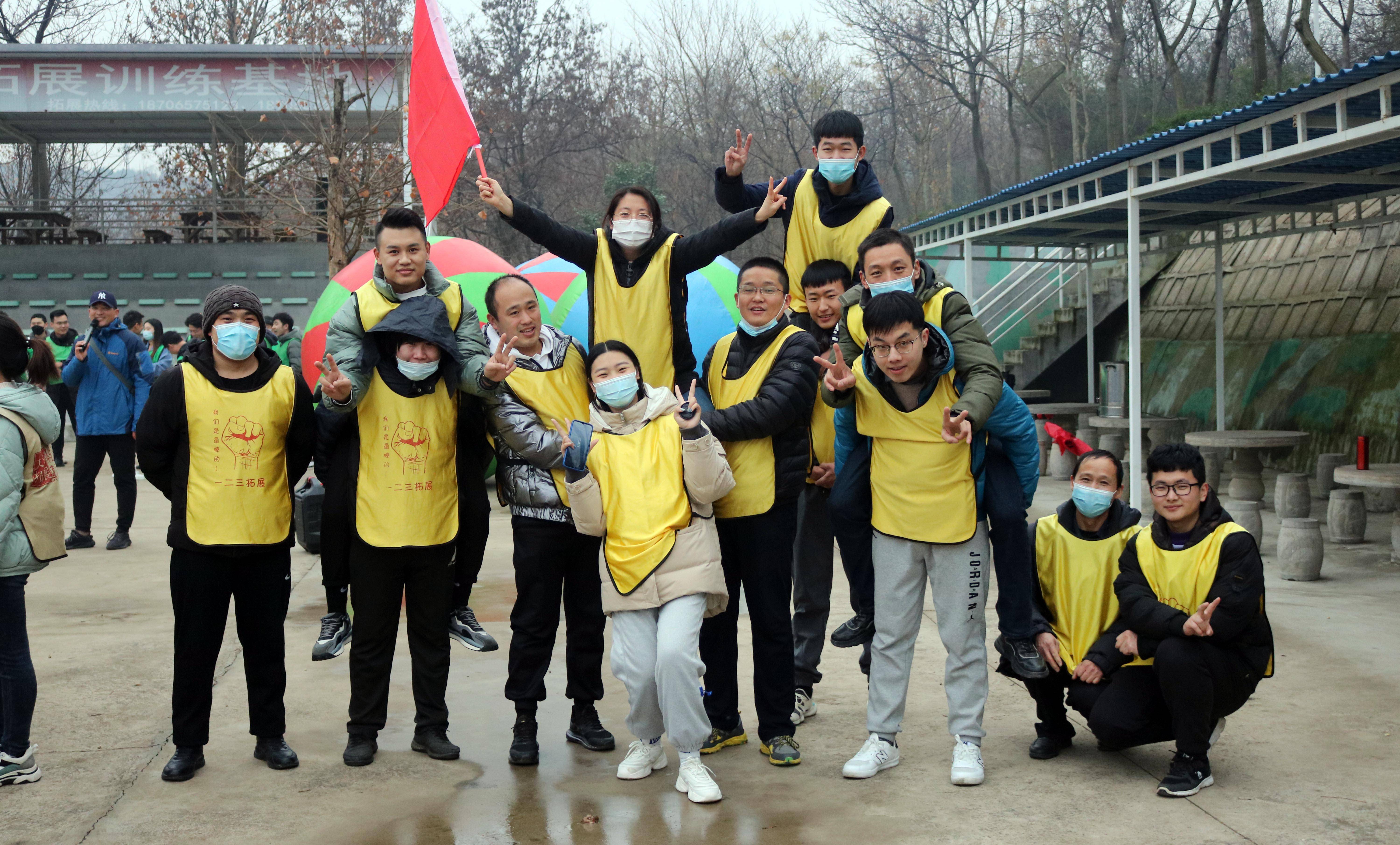 包含今晨菲尼克斯太阳扳平良机:法国杯节点到来,赛场秩序良好,纪律约束更严格的词条 包含今晨菲尼克斯太阳扳平良机:法国杯节点到来,赛场秩序良好,纪律约束更严格的词条