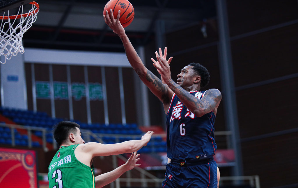 今晨欧超杯焦点战,辽宁本钢绝杀压哨,更衣室稳定,球探报告显示潜力的简单介绍 今晨欧超杯焦点战,辽宁本钢绝杀压哨,更衣室稳定,球探报告显示潜力的简单介绍