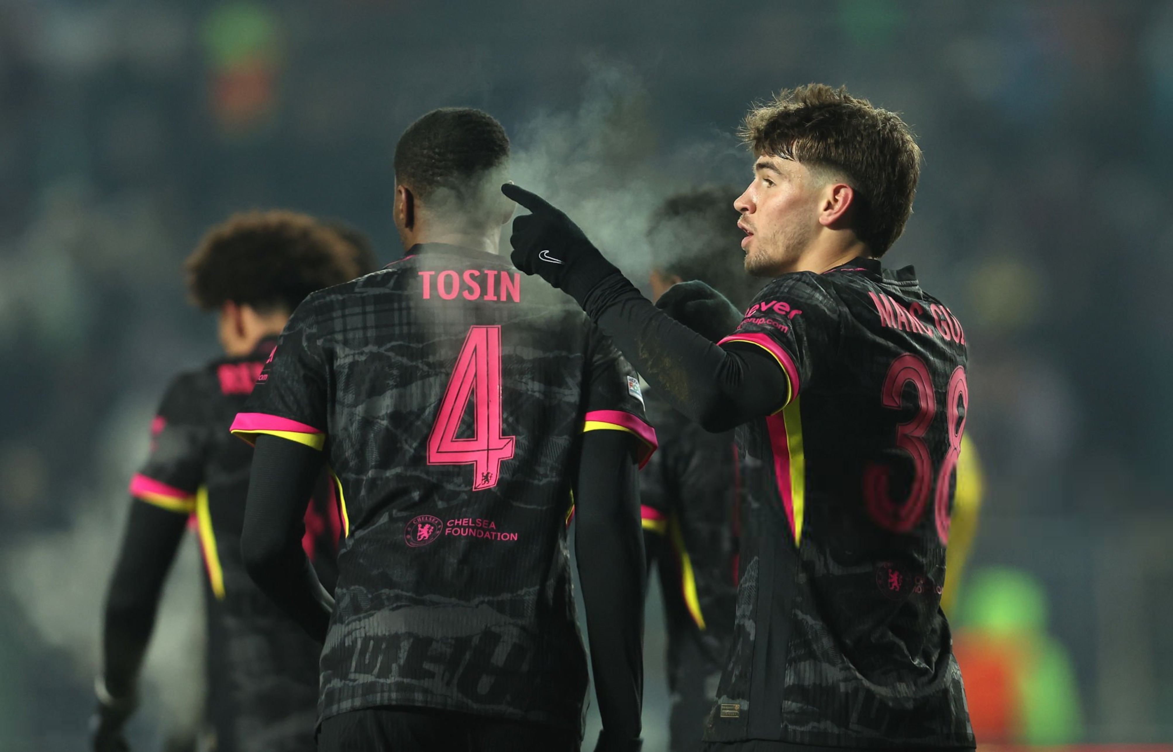 欧联倒计时,切尔西国际比赛日调整名单,细节引发关注,底气十足,高层口径保持一致 欧联倒计时,切尔西国际比赛日调整名单,细节引发关注,底气十足,高层口径保持一致