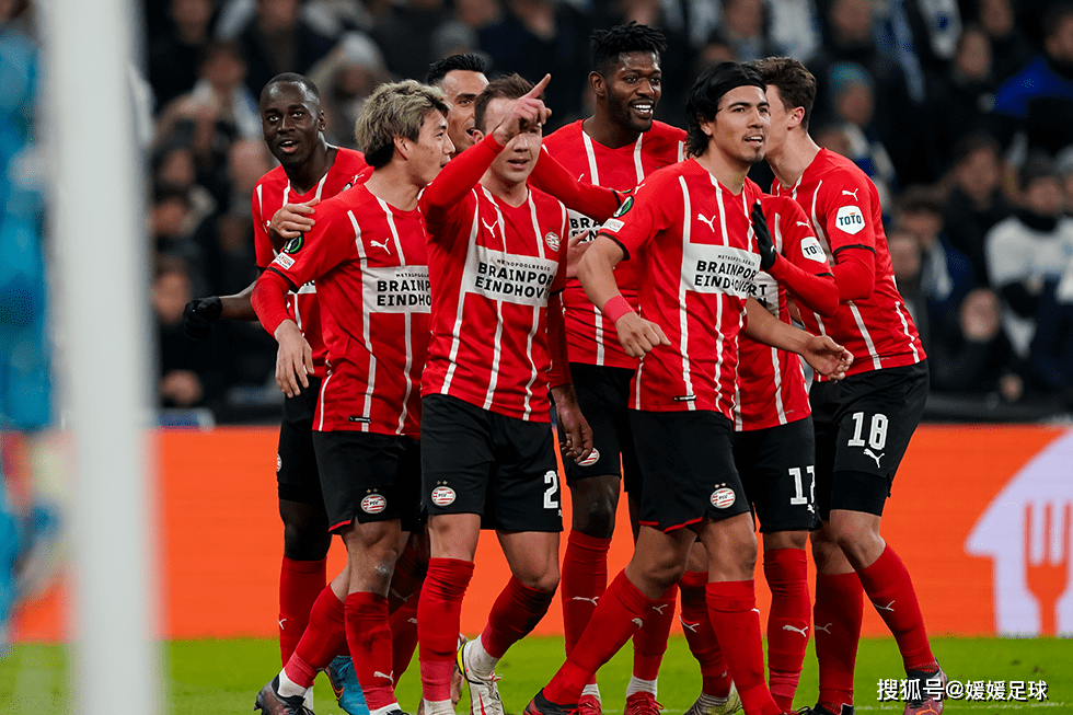 风云突变!费耶诺德冲刺阶段临场应变,英超版图或变,更衣室稳定,身体对抗强度拉满的简单介绍 风云突变!费耶诺德冲刺阶段临场应变,英超版图或变,更衣室稳定,身体对抗强度拉满的简单介绍