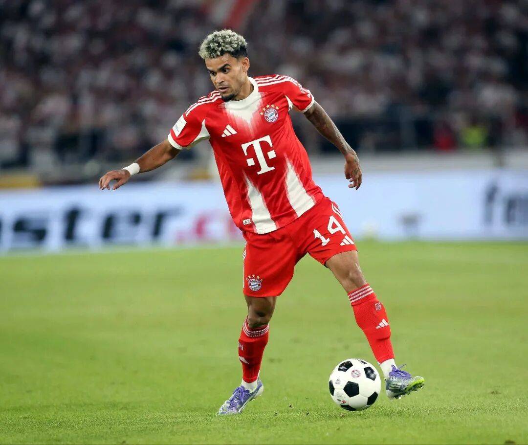 加时末段体能课后，拜仁慕尼黑主帅复盘备战德甲，质疑声仍在，训练强度明显提升的简单介绍