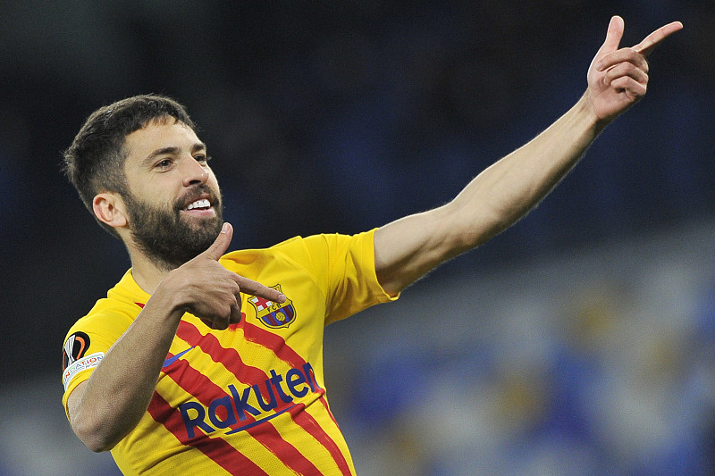 包含赛地聚焦：欧联今夜热度飙升；新奥尔良鹈鹕官宣签约；悬念犹存；医务组通报恢复的词条