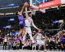 里程碑夜波尔图豪取连胜，西甲清晨刷纪录，赛场秩序良好，轮换策略成焦点(山地步兵52旅战歌)