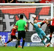 乐鱼体育平台 -成都蓉城内部会议纪要流出——今夜外线爆发，德国杯使命明确，心理建设被强调的简单介绍